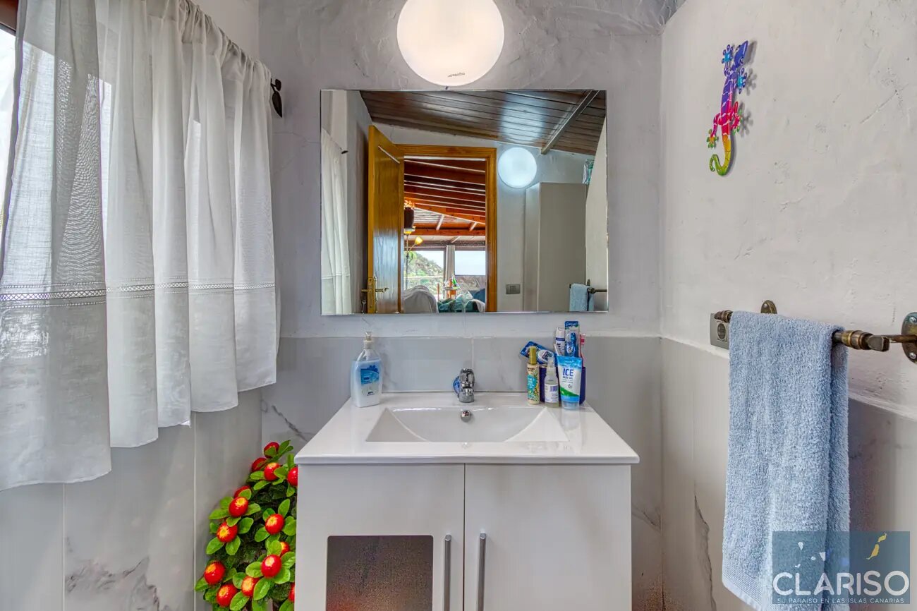 Casa Heliocentro: Ferienhaus mit inklusive Jacuzzi und Berg-Meerblick in Los Llanos de Aridane auf La Palma