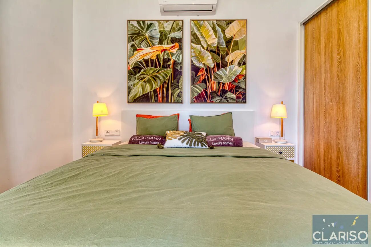 Villa Hahn Blue: Moderne Architektenvilla mit Salzwasserpool und Fußbodenheizung in Puntagorda auf La Palma