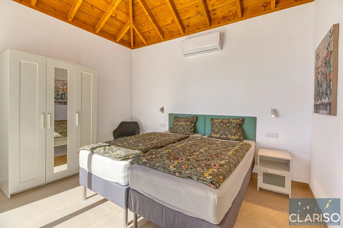 Casa La Punta: Modernes Ferienhaus mit 12-Meter-Solarpool und Bäcker zu Fuß in Tijarafe auf La Palma