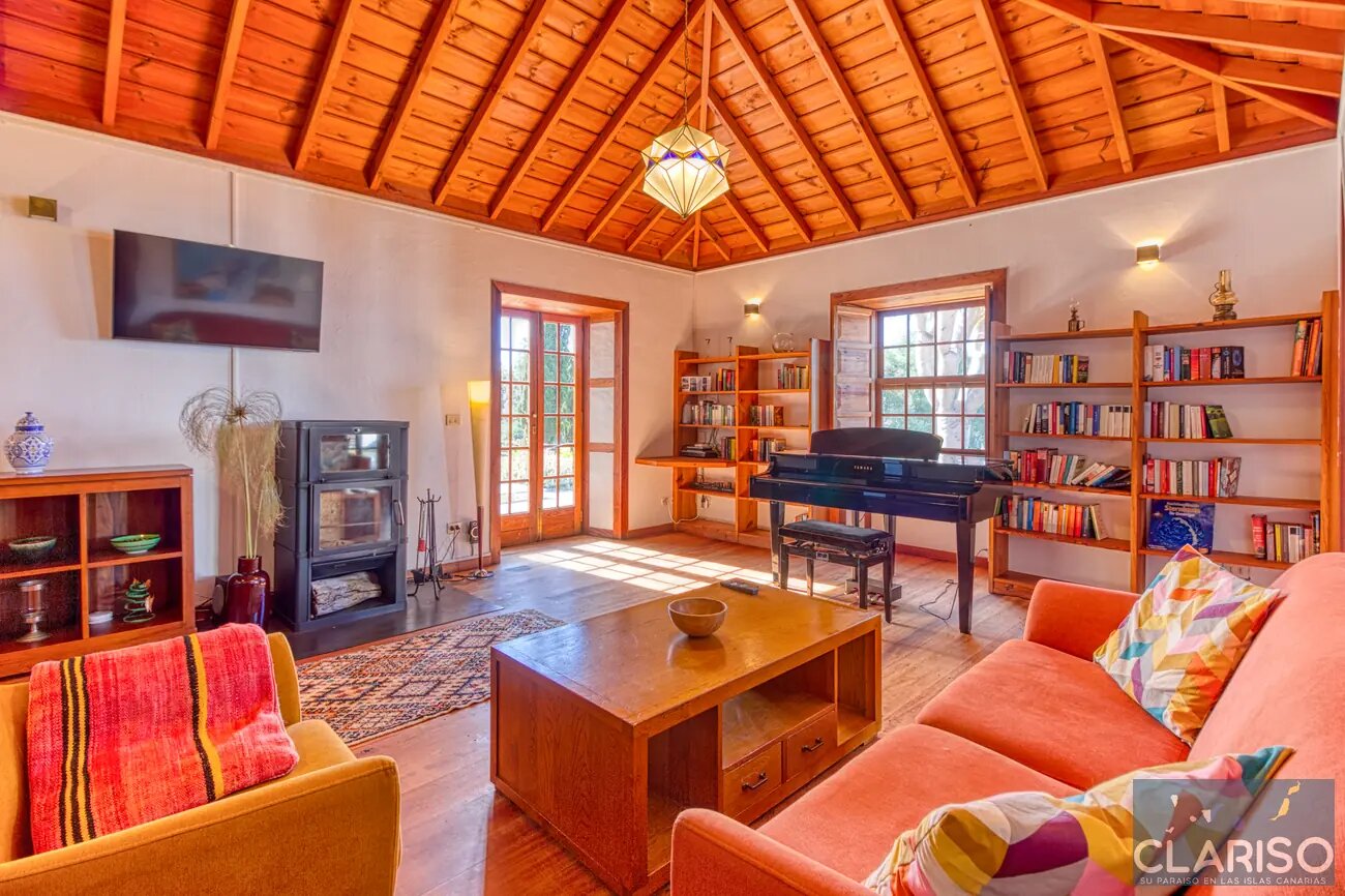 Casa Alpalma: Ferienhaus mit Piano, maurisch-andalusischen Einflüssen und solargeheiztem Sitzpool in Puntagorda auf La Palma