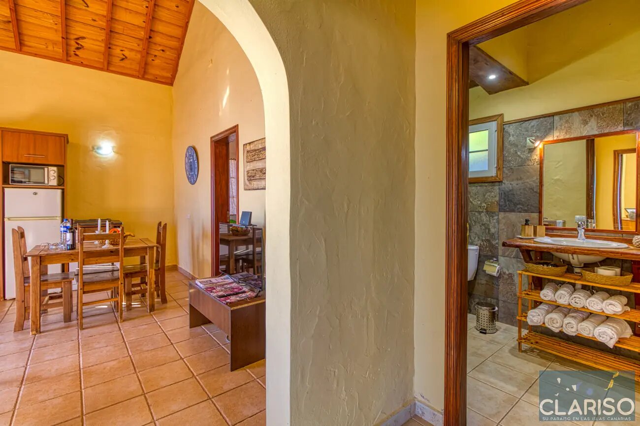Villa Morrito: Windgeschütztes Ferienhaus mit Jacuzzi und Meerblick am Ende einer Sackgasse in Puntagorda auf La Palma
