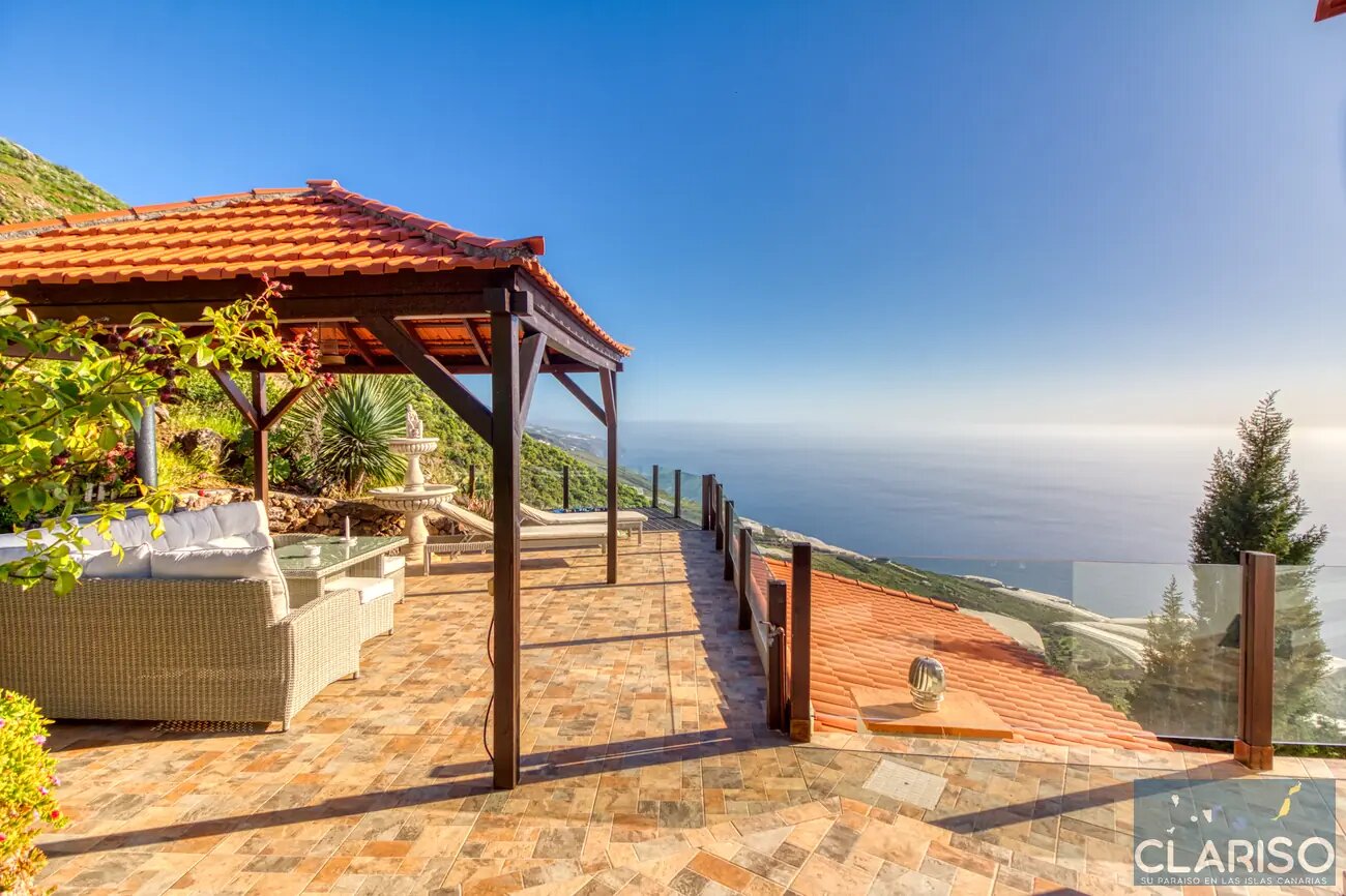 Villa Morrito: Windgeschütztes Ferienhaus mit Jacuzzi und Meerblick am Ende einer Sackgasse in Puntagorda auf La Palma