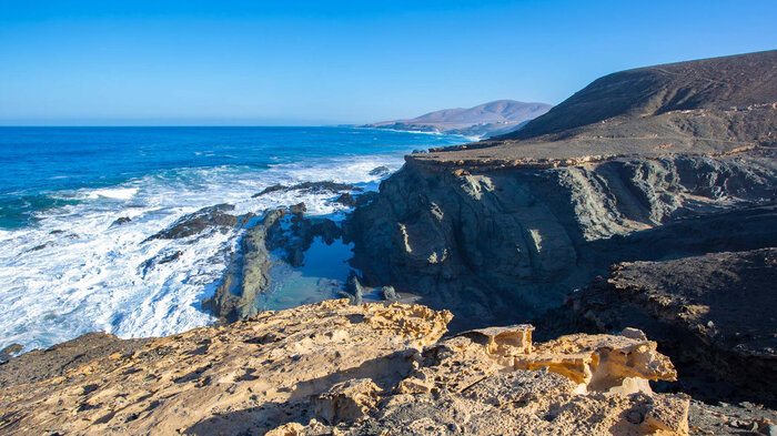 die fantastische Felsenküste am Westcoast Trail auf Fuerteventura | © Sunhikes die fantastische Felsenküste am Westcoast Trail auf Fuerteventura | © Sunhikes