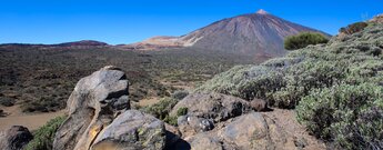 Ausblick von der Passhöhe Degollada del Cedro auf den Teide | © ©SUNHIKES