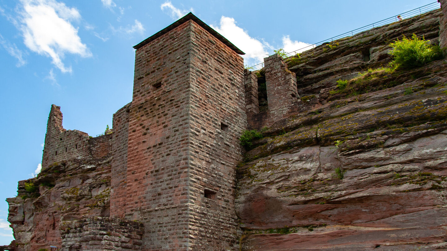 Burgfels der Ruine Fleckenstein