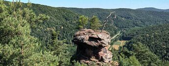 Felsformation Runder Hut auf der Geiersteine-Tour