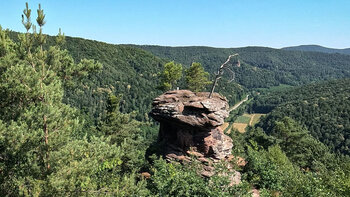 Felsformation Runder Hut auf der Geiersteine-Tour