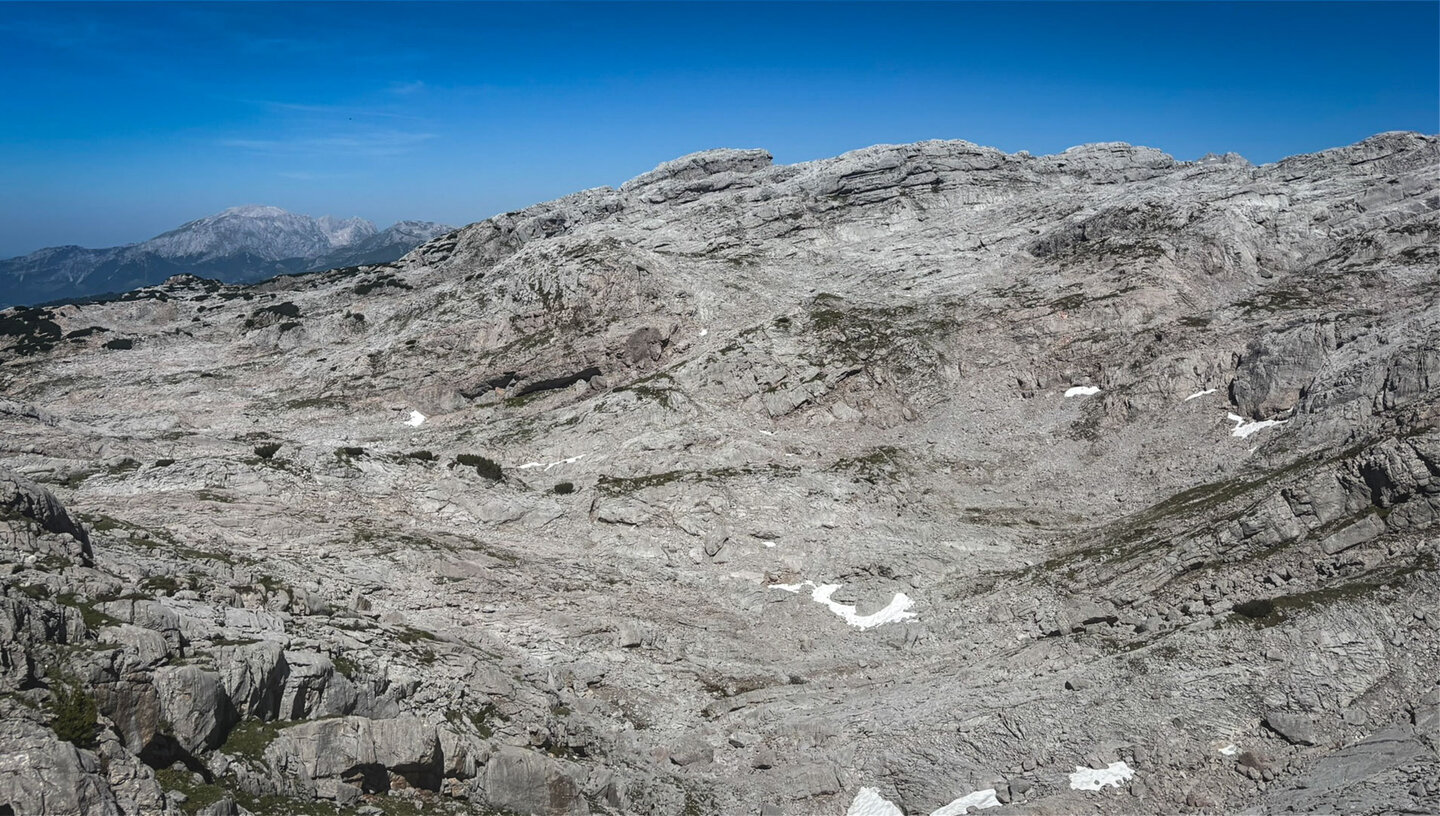 Felsige Hochebene im Steinernen Meer, eindrucksvolle Hochgebirgslandschaft aus zerfurchtem Karst