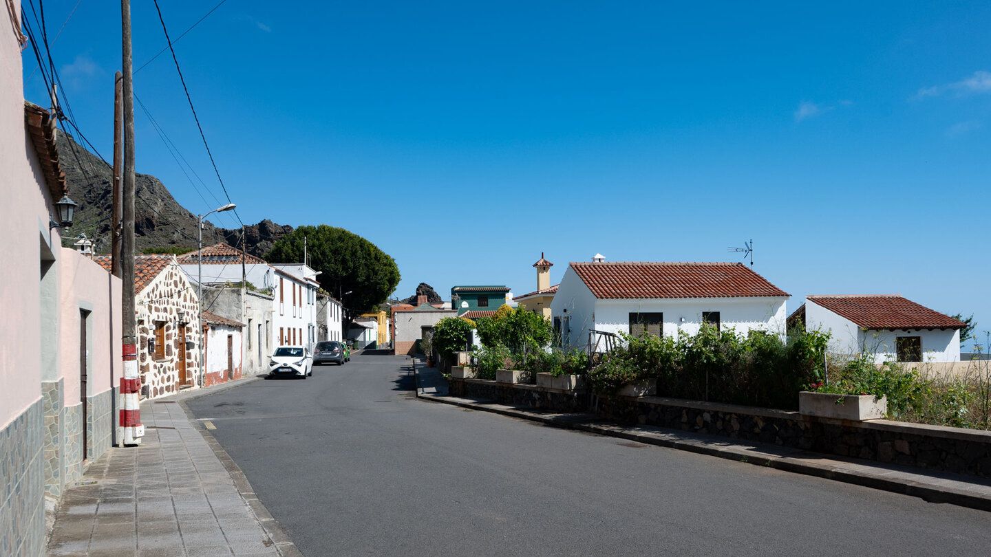 Gemeindestraße im Ort El Palmar