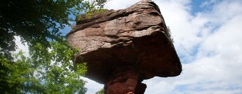 Teufelstisch bei Hinterweidenthal im Pfälzerwald