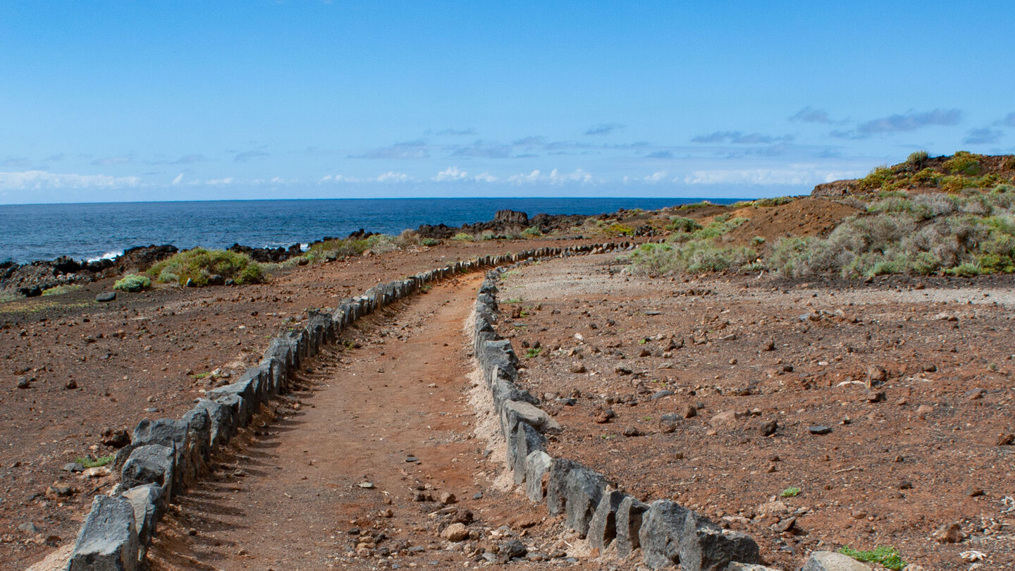 Küstenwanderweg an der Punta de Teno