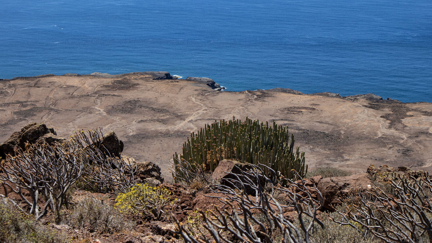 die Tiefebene Isla Baja an der Punta de Teno
