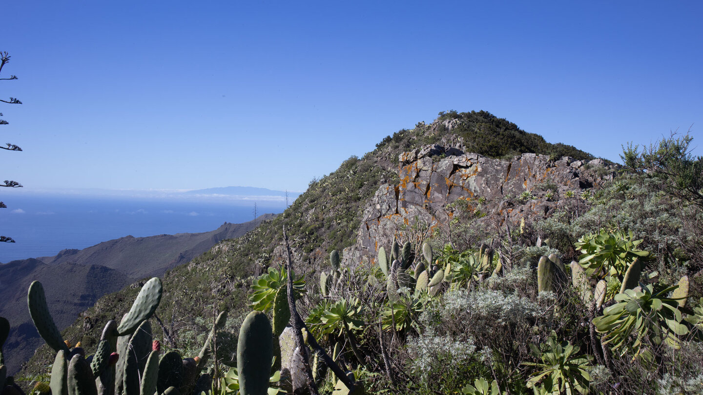 der Höhenkamm Cumbre de Bolico vom Wanderweg PR TF-51