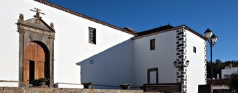 die Iglesia de San Pedro Apóstol in Vilaflor