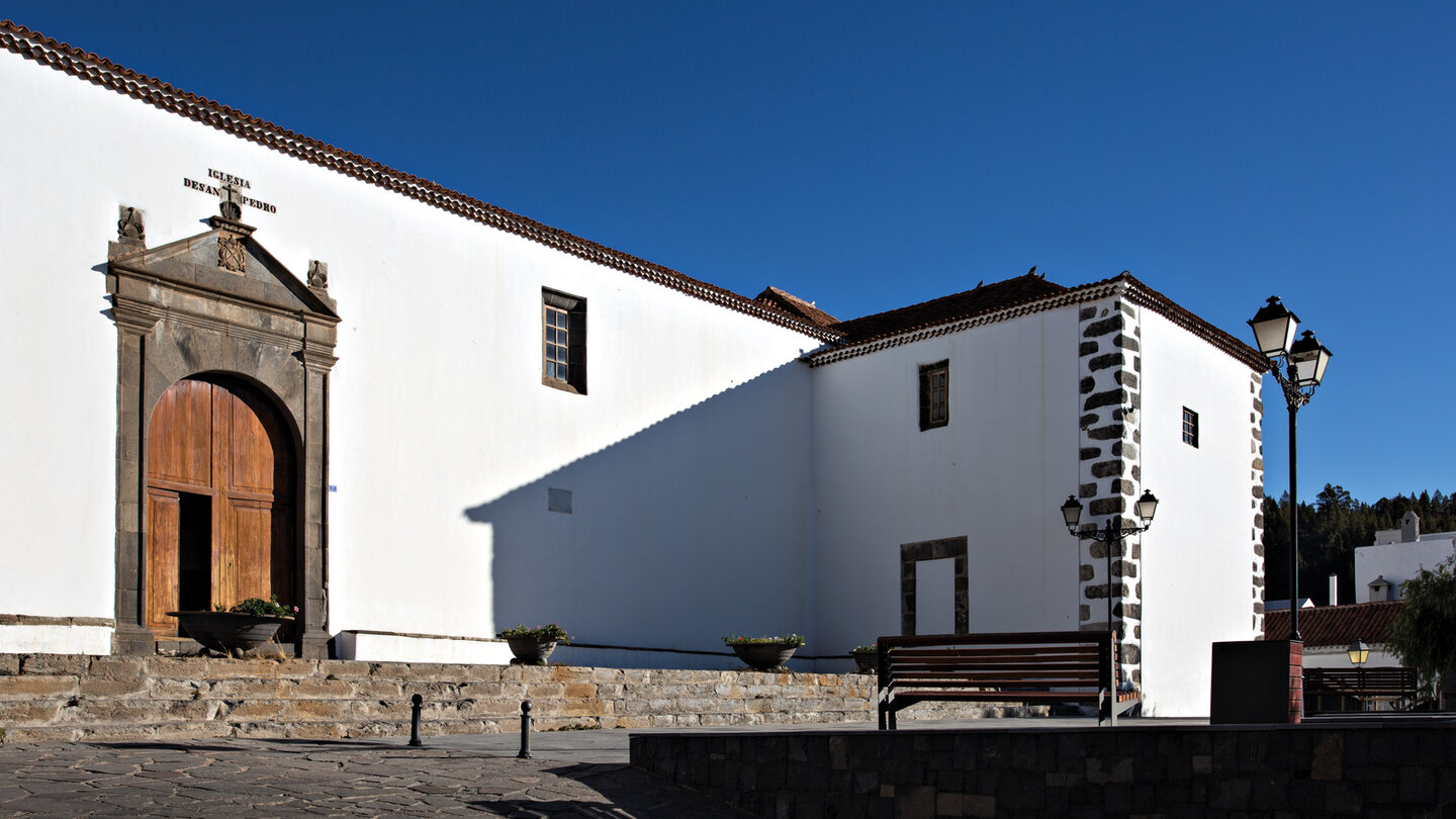 die Iglesia de San Pedro Apóstol in Vilaflor