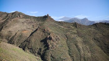 Ausblick auf die Steinterrassen im Teno-Gebirge während der Wanderung