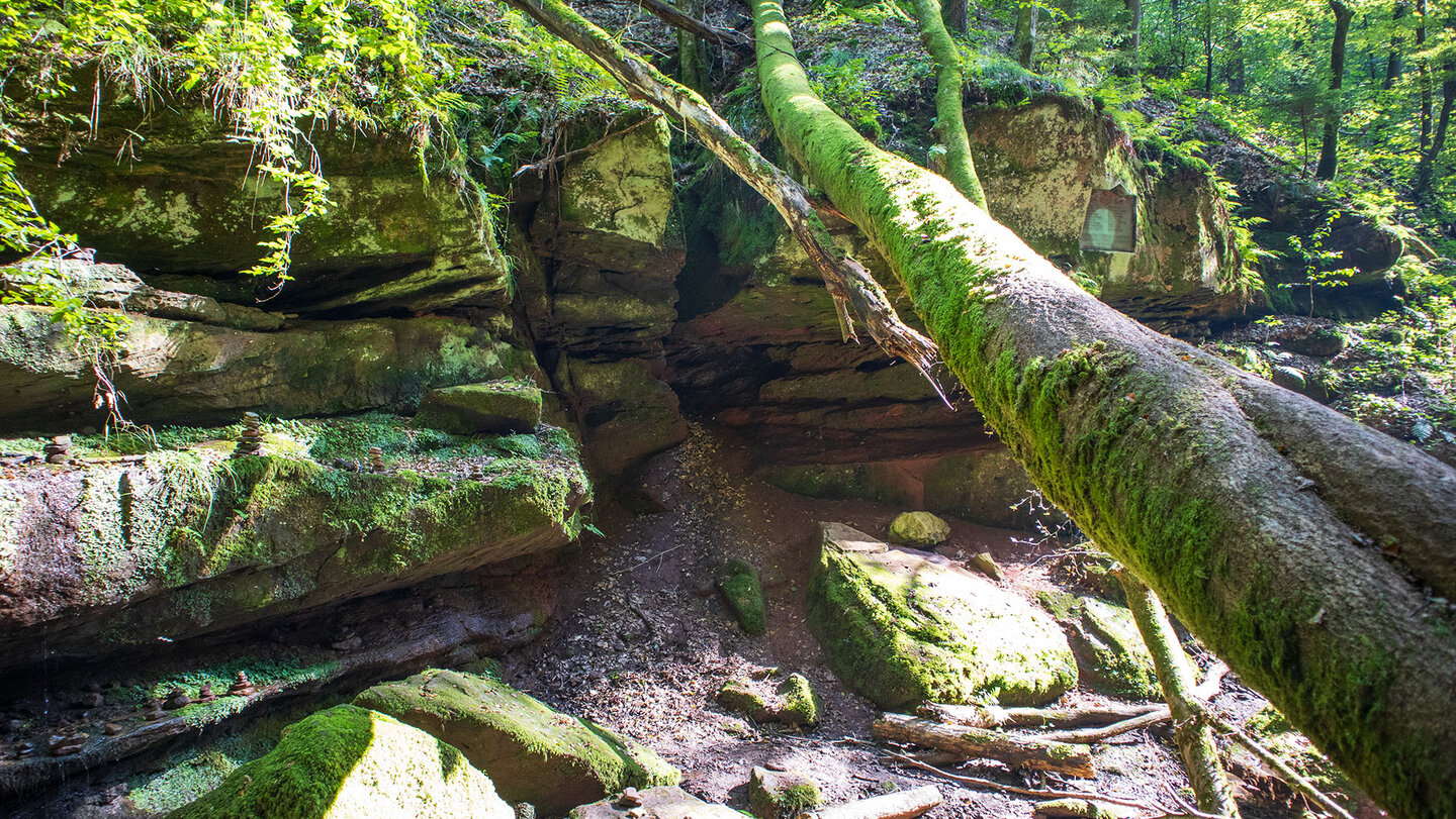 die wildromantische Schlucht der Hexenklamm