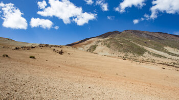 Ausblick aufs Teide-Massiv vom Wanderweg 22