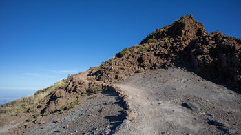 wunderbarer Wanderweg durch die Hochgebirgslandschaft des Nationalparks