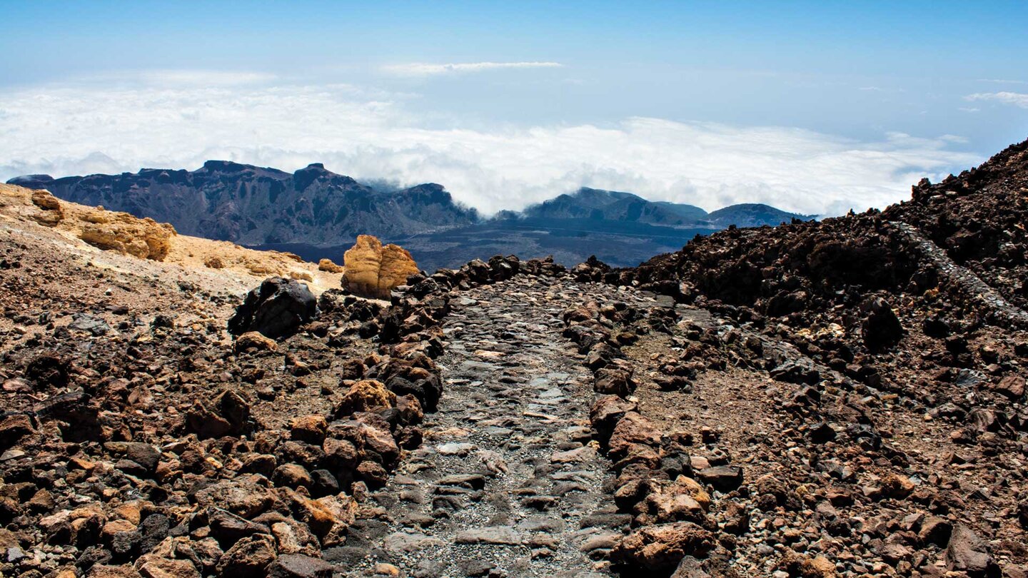 Wege vom Mirador La Rambleta zu Aussichtspunkten Mirador de La Fortaleza und Mirador de Pico Viejo