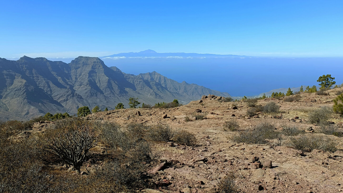 Teneriffa vom Bergkamm des Montana Viso