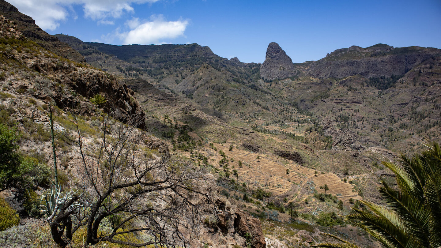 grandiose Aussicht vpm Wanderweg über den Talkessel von Benchijigua