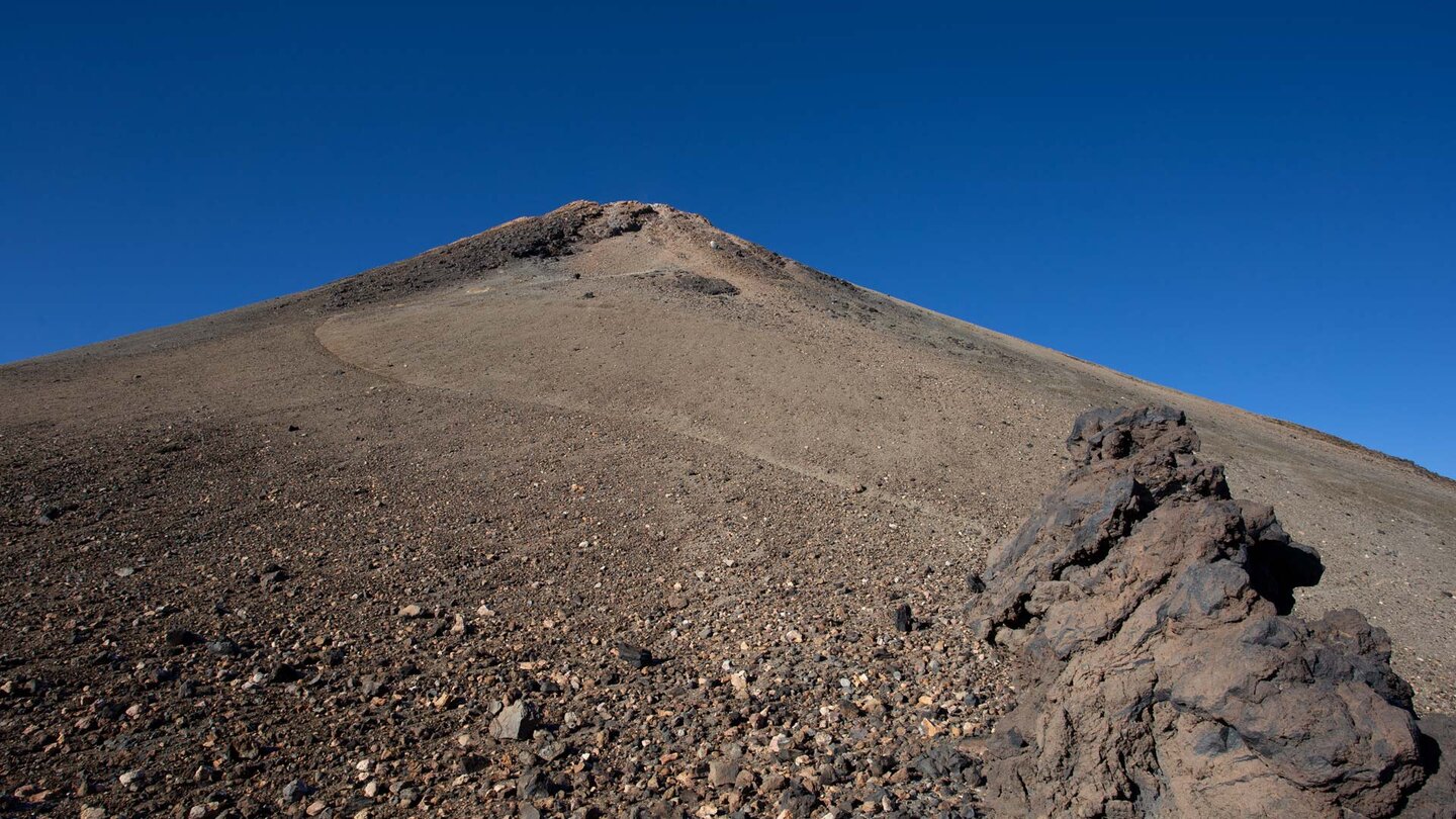 Blick zum Pico del Teide vom Mirador de la Fortaleza am Wanderweg 11 der Pico del Teide vom Mirador de la Fortaleza am Wanderweg 11