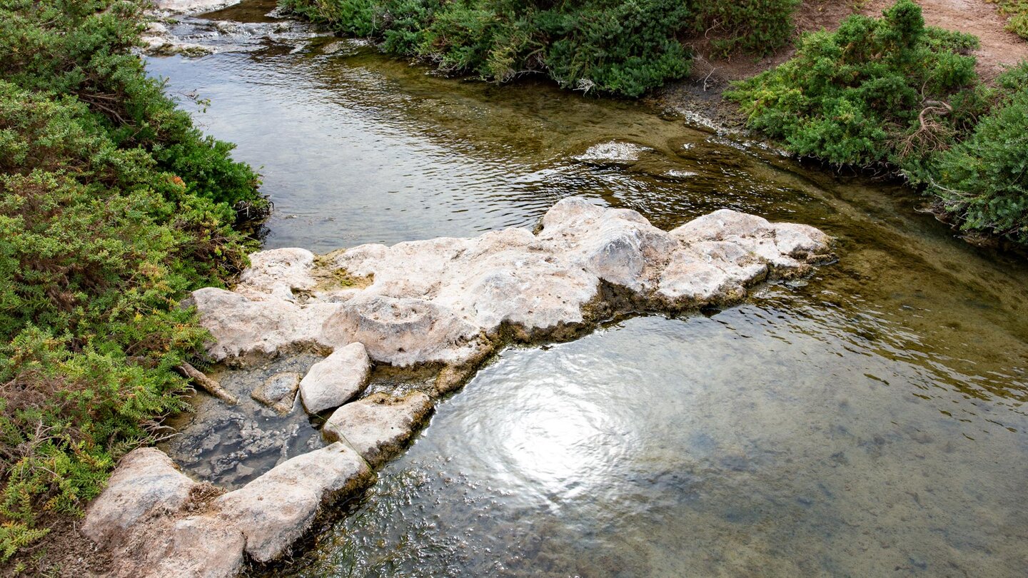 Querung des Bachlaufs im Barranco de los Molinos