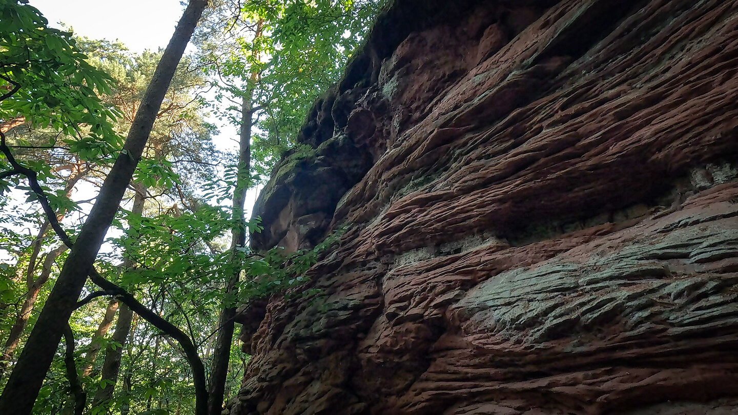 die Isselmannsteine bei Dimbach im Pfälzerwald Isselmannsteine bei Dimbach im Pfälzerwald