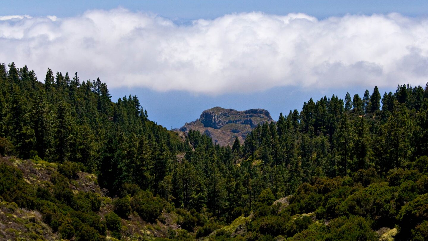Aussicht auf Fortaleza de Chipude - Wanderweg Roque de Agando auf La Gomera