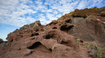 seltsam erodierte Felsformationen vor dem Abstieg nach Punta Teno