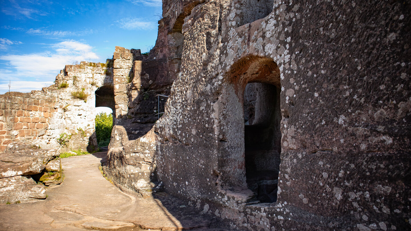 die Burganlage des Château du Hohenbourg