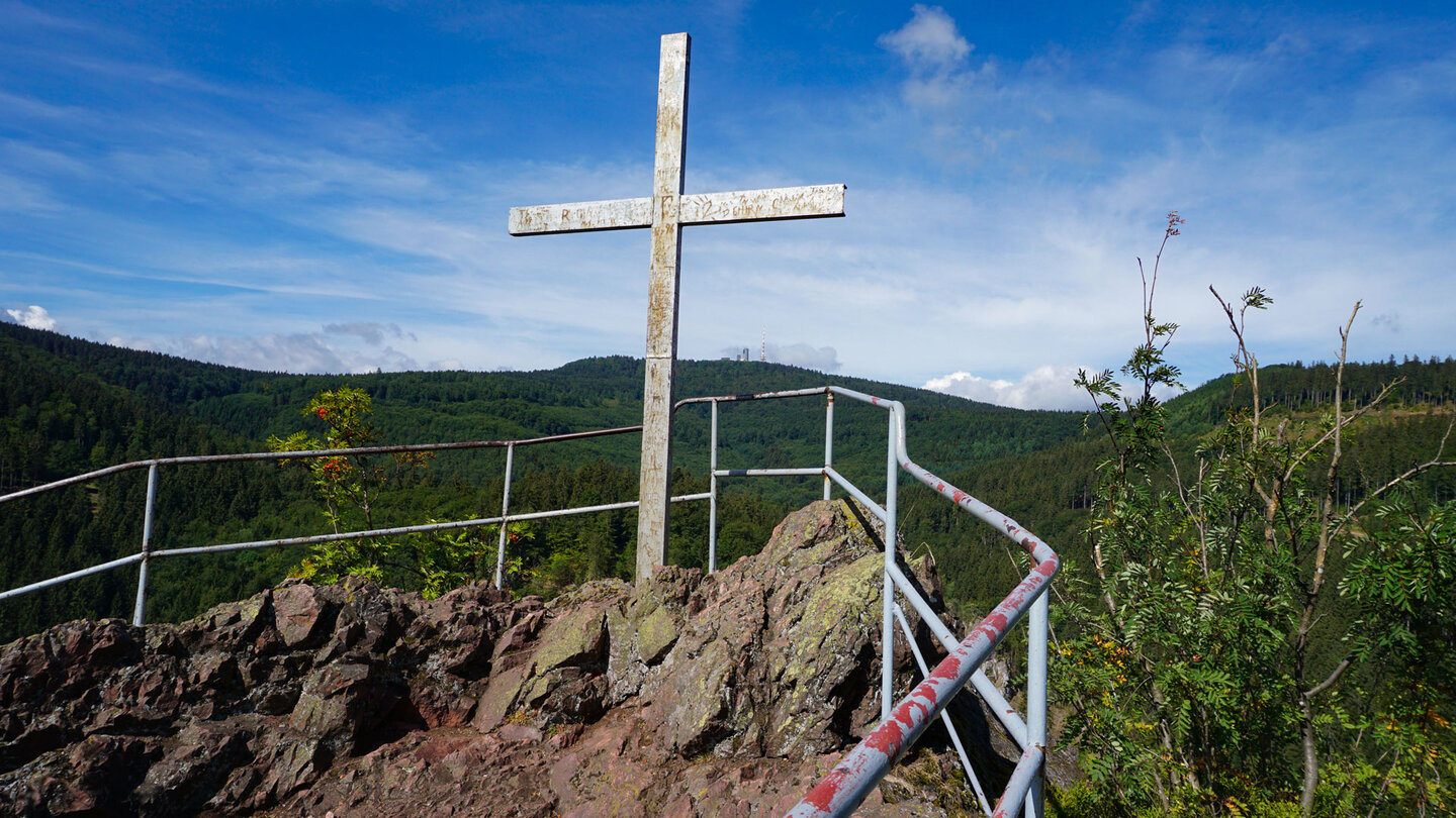 Gipfelkreuz am Aschenbergstein