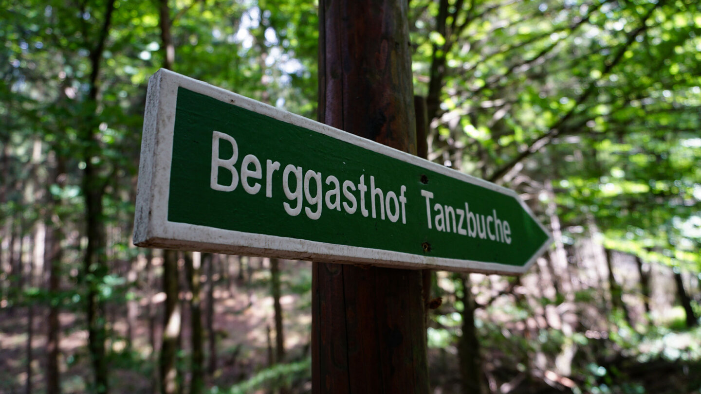 Wegweiser Berggasthof Tanzbuche