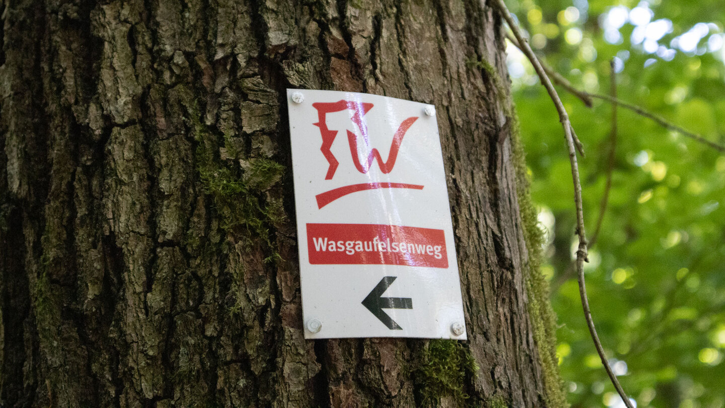 Die durchgängige Markierung des Wasgau-Felsenwegs