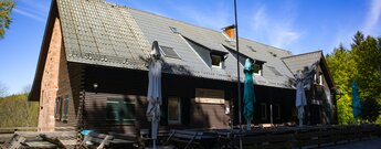 das Wanderheim Dicke Eiche ist eine Schutzhütte des Pfälzerwald-Vereins