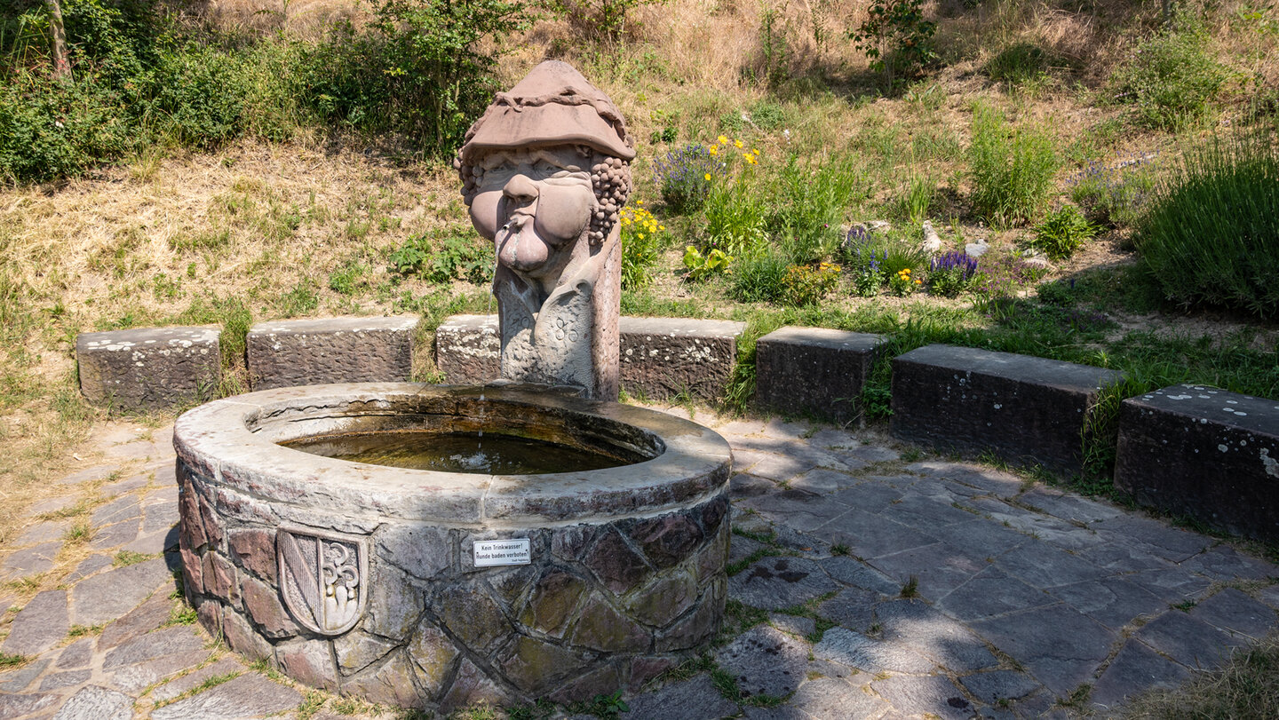 Bacchus-Brunnen bei Bickensohl