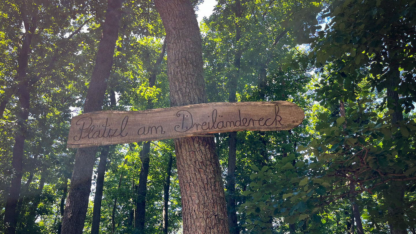 das Plätzl am Dreiländereck auf dem Immersberg Plätzl am Dreiländereck auf dem Immersberg
