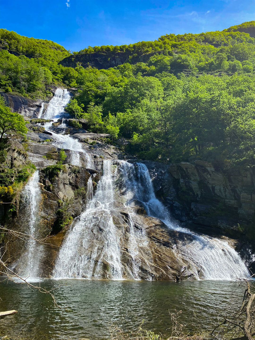 Wasserfälle Cascata delle Sponde im Valle Maggia