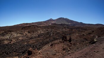 die Vulkanlandschaft am Montaña Reventada vor Pico Viejo und Teide