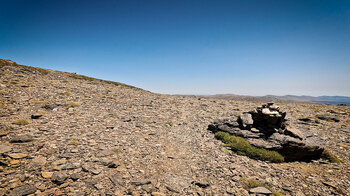 Steinmännchen an der Wanderroute zu den Siete Lagunas