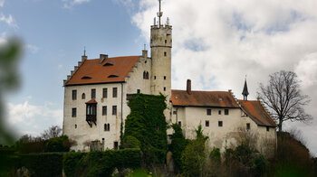 Burg Gößweinstein oberhalb des Wiesentals