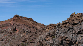 Ausblick vom Espigon zum Gipfel des Roque de los Muchachos