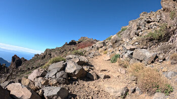 Wanderweg entlang der Gipfelkette der Insel La Palma