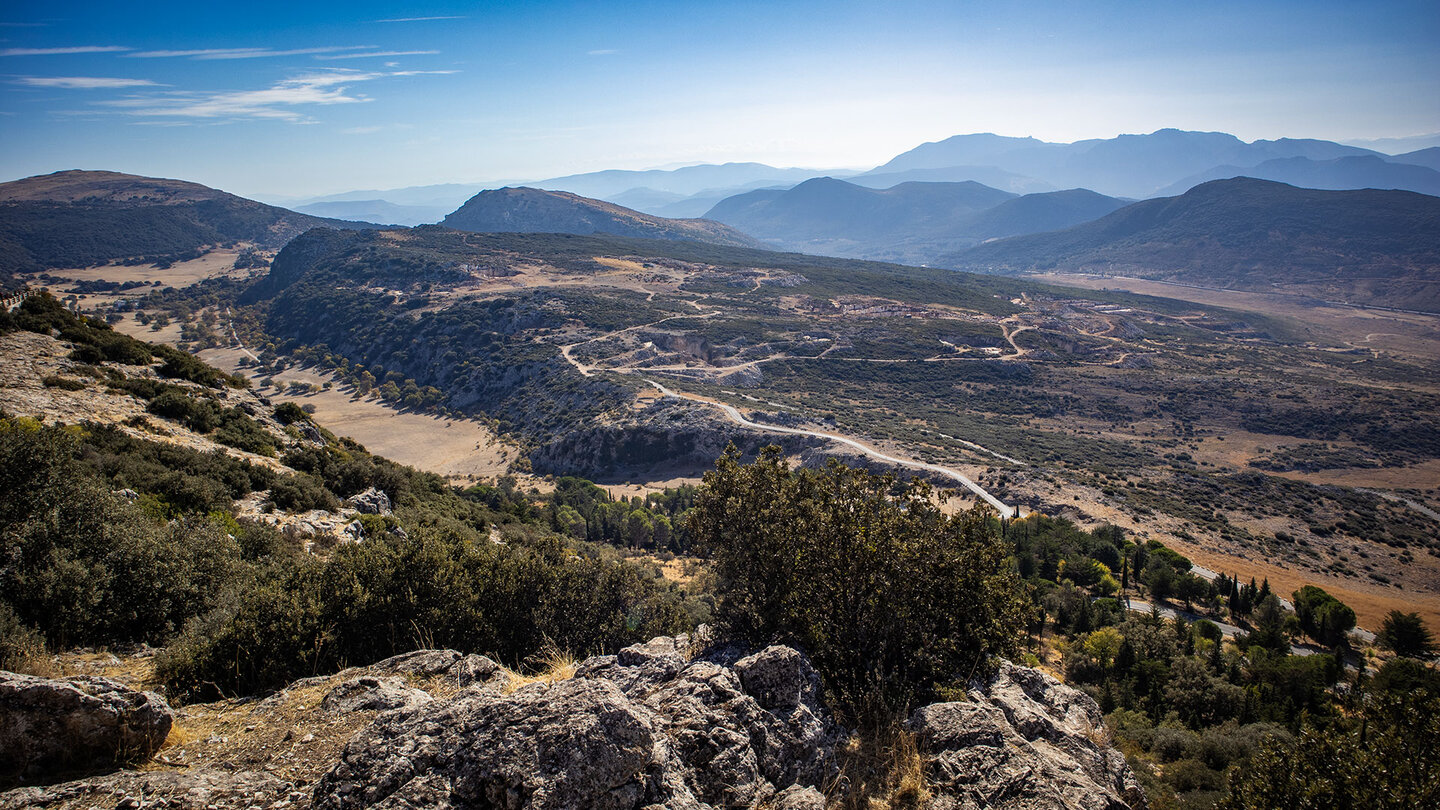 Ausblick vom Picacho übers Bergland von Cabra