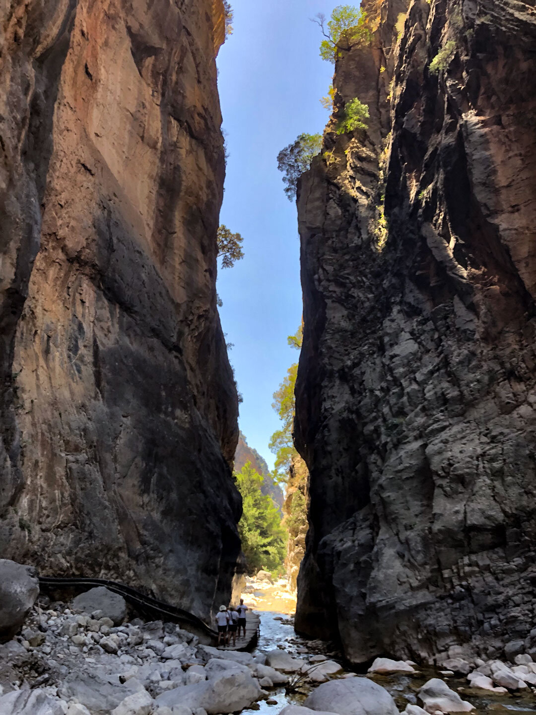 Holzbohlenweg am »Eisernen Tor« der Samaria Schlucht