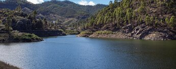 Ausblick über den Stausee Presa de Lugarejos