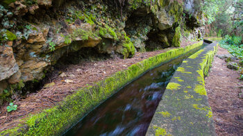 Wasserkanal zu den Cordero Quellen