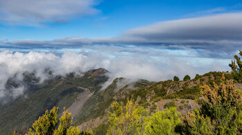 Blick entlang der Cumbre vom Gipfel des Malpaso