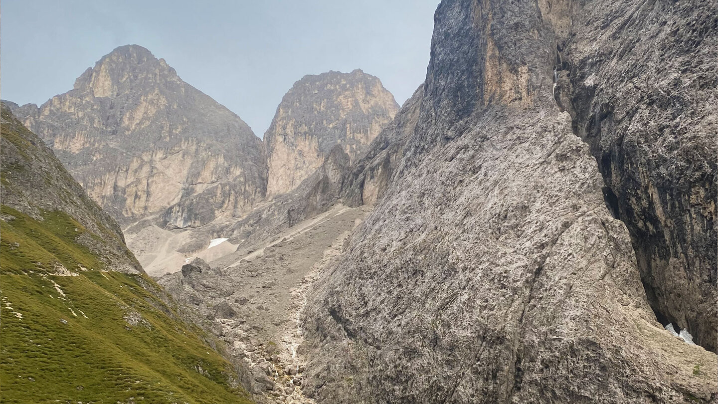 Blick zum Antermoiakogel und zum Seekogel